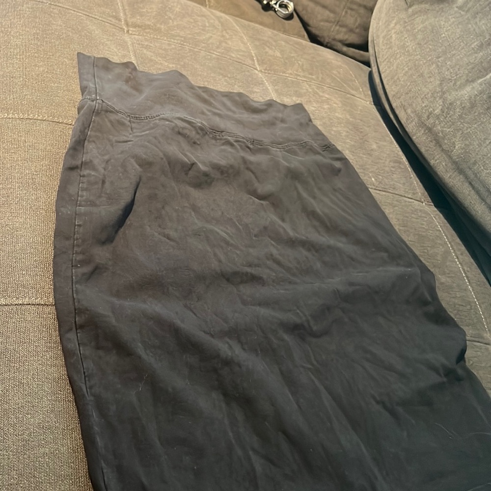 black pencil skirt